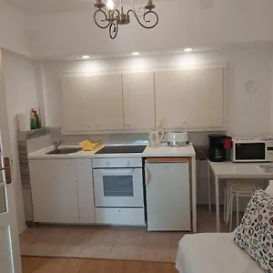 https://apartmani-ruzica-crikvenica.primorje-gorskikotar.com