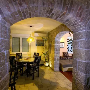 https://apartment-bilic-zadar.hotelinzadar.com